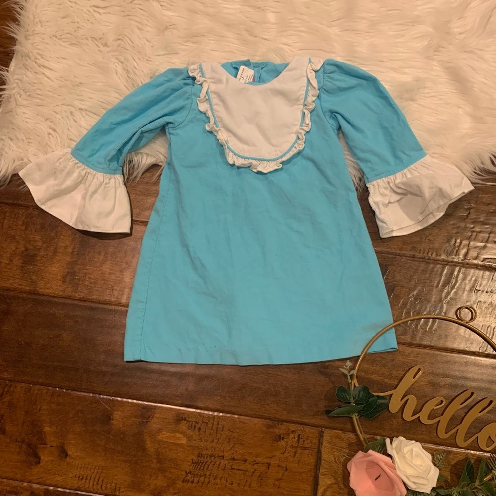 Stellybell Girl’s Dress Blue White Corduroy dress bell sleeves Size 2T